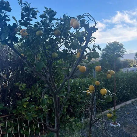 U Granu Di Bellezza Ferienhaus Casta